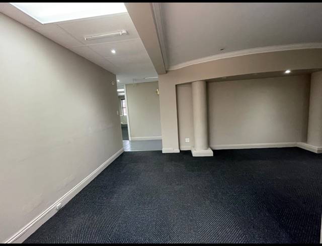 488M² OFFICE TO LET IN RIVONIA